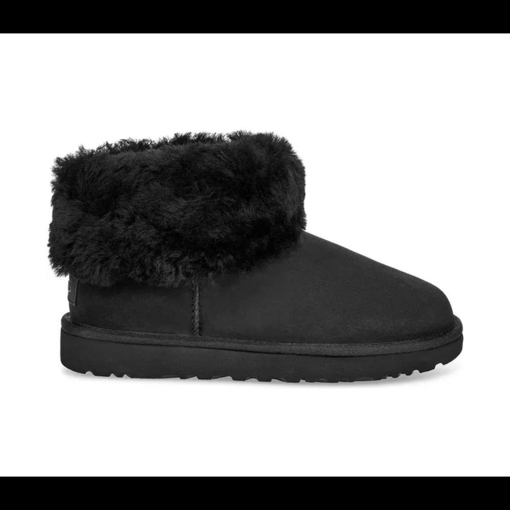 Ugg size 5 classic mini fluff boots
